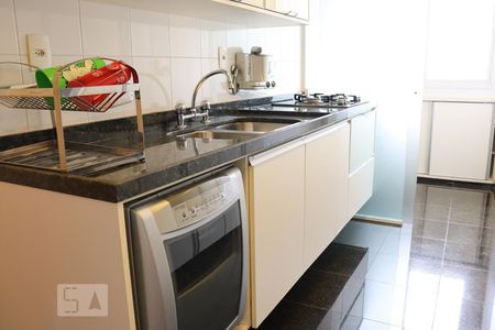 Apartamento para alugar com 94m², 2 quartos e 2 vagasCozinha