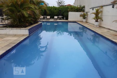 Apartamento para alugar com 94m², 2 quartos e 2 vagasÁrea comum - Piscina
