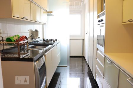 Apartamento para alugar com 94m², 2 quartos e 2 vagasCozinha
