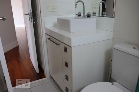 Apartamento para alugar com 94m², 2 quartos e 2 vagasBanheiro 1