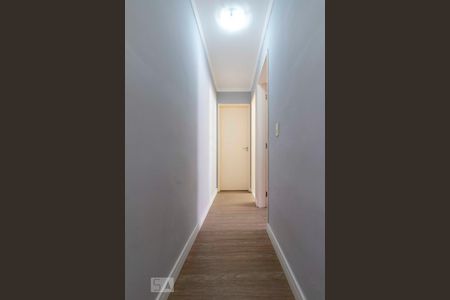 Corredor de apartamento à venda com 2 quartos, 44m² em Jardim Santa Teresinha, São Paulo