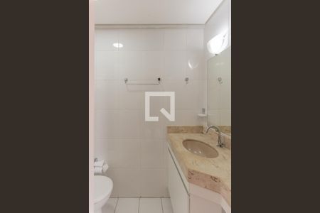 Banheiro da Suíte de apartamento para alugar com 3 quartos, 100m² em Cidade Jardim, Campinas