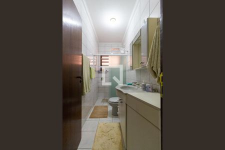 Casa à venda com 216m², 3 quartos e 4 vagasBanheiro - Social