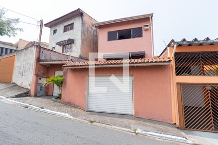 Casa à venda com 216m², 3 quartos e 4 vagasFachada