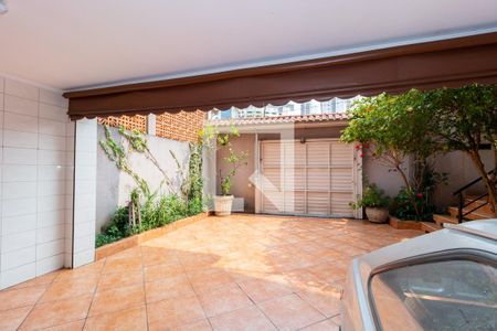 Casa à venda com 216m², 3 quartos e 4 vagasGaragem