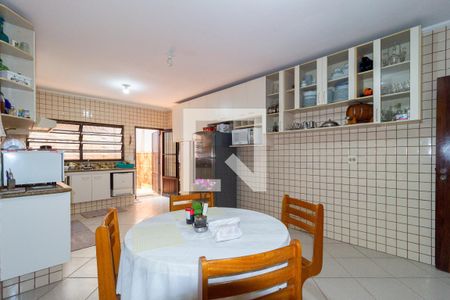Casa à venda com 216m², 3 quartos e 4 vagasCozinha