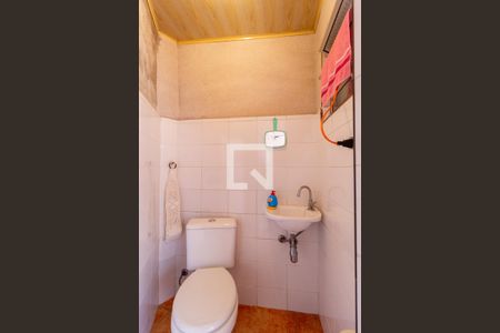 Casa à venda com 216m², 3 quartos e 4 vagasBanheiro - Área de Serviço