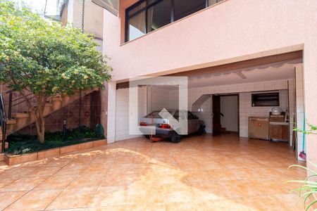 Casa à venda com 216m², 3 quartos e 4 vagasGaragem