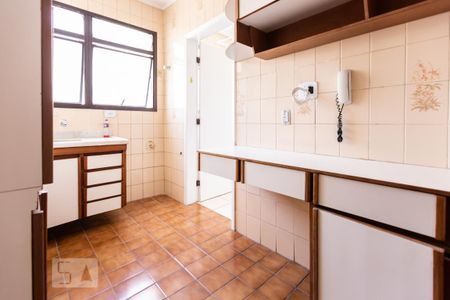 Apartamento para alugar com 70m², 2 quartos e 1 vagaCozinha