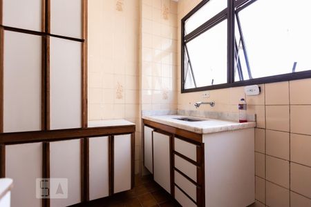 Apartamento para alugar com 70m², 2 quartos e 1 vagaCozinha