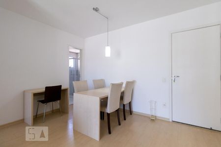 Sala de apartamento para alugar com 2 quartos, 75m² em Paraíso, São Paulo