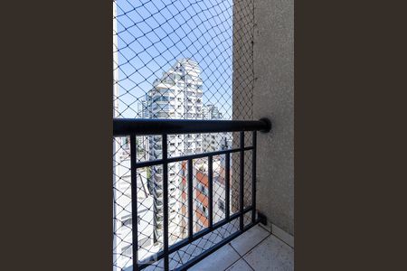 Varanda do quarto de apartamento para alugar com 2 quartos, 75m² em Paraíso, São Paulo