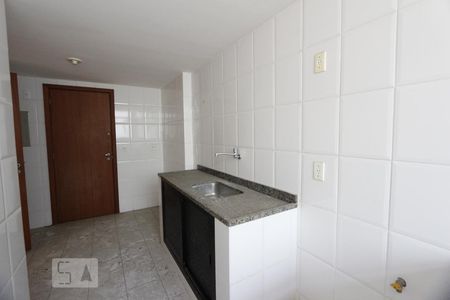 Cozinha de apartamento para alugar com 3 quartos, 84m² em Pechincha, Rio de Janeiro