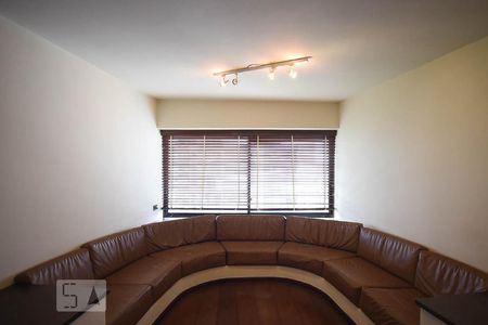 Sala de apartamento para alugar com 2 quartos, 103m² em Vila Suzana, São Paulo