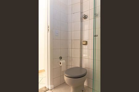 Apartamento à venda com 80m², 2 quartos e 1 vaga Apartamento à venda com 80m², 2 quartos e 1 vagaBanheiro