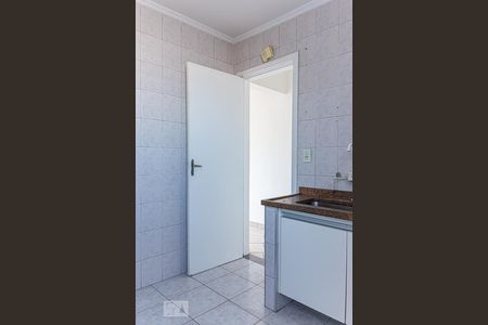 Apartamento à venda com 80m², 2 quartos e 1 vaga Apartamento à venda com 80m², 2 quartos e 1 vagaCozinha