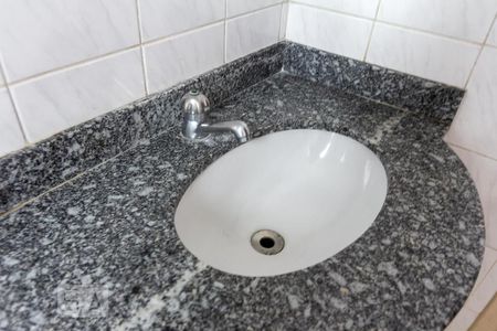 Banheiro de apartamento para alugar com 2 quartos, 70m² em Centro, Diadema
