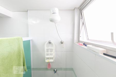 Banheiro de apartamento à venda com 1 quarto, 40m² em Vila Nova Cachoeirinha, São Paulo