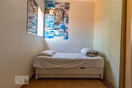 Casa à venda com 250m², 4 quartos e 2 vagasQuarto 2