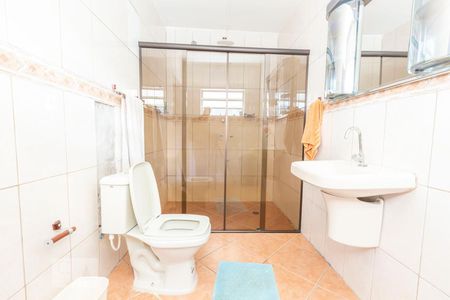 Casa à venda com 250m², 4 quartos e 2 vagasBanheiro da Suíte