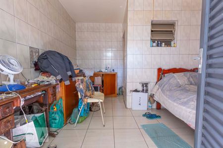 Casa à venda com 250m², 4 quartos e 2 vagasEdícula