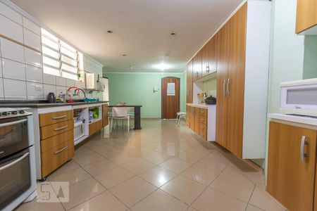 Casa à venda com 250m², 4 quartos e 2 vagasCozinha