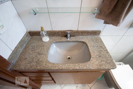 Casa à venda com 272m², 3 quartos e 5 vagas Casa à venda com 272m², 3 quartos e 5 vagasBanheiro