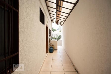 Casa à venda com 272m², 3 quartos e 5 vagas Casa à venda com 272m², 3 quartos e 5 vagasQuintal
