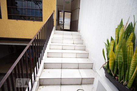 Casa à venda com 272m², 3 quartos e 5 vagas Casa à venda com 272m², 3 quartos e 5 vagasEntrada