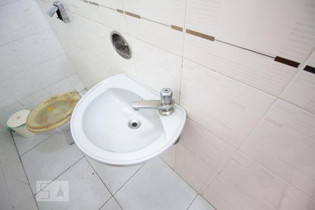 Casa à venda com 272m², 3 quartos e 5 vagas Casa à venda com 272m², 3 quartos e 5 vagasLavabo