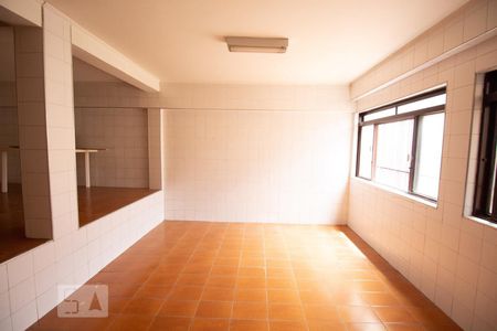 Casa à venda com 272m², 3 quartos e 5 vagas Casa à venda com 272m², 3 quartos e 5 vagasSalão de festas