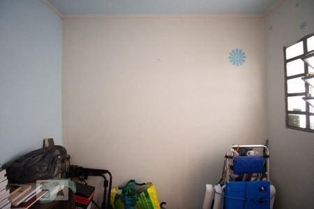 Casa à venda com 272m², 3 quartos e 5 vagas Casa à venda com 272m², 3 quartos e 5 vagasQuarto de serviço