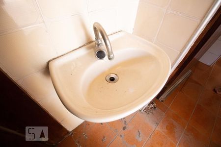 Casa à venda com 272m², 3 quartos e 5 vagas Casa à venda com 272m², 3 quartos e 5 vagasLavabo de serviço