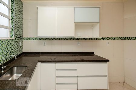 Casa de condomínio para alugar com 65m², 2 quartos e sem vaga Casa de condomínio para alugar com 65m², 2 quartos e sem vagaCozinha