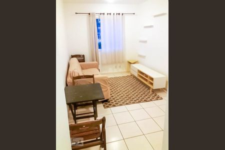 Apartamento para alugar com 37m², 1 quarto e 1 vagaSala