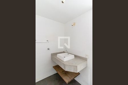 Apartamento para alugar com 87m², 2 quartos e 1 vaga Apartamento para alugar com 87m², 2 quartos e 1 vagaBanheiro