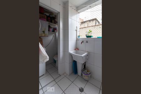 Apartamento para alugar com 68m², 2 quartos e sem vagaÁrea de Serviço