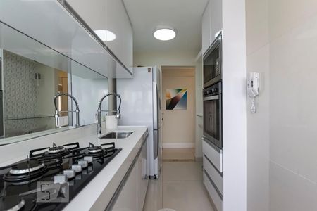 Apartamento à venda com 120m², 2 quartos e 2 vagas1o. Andar - Cozinha