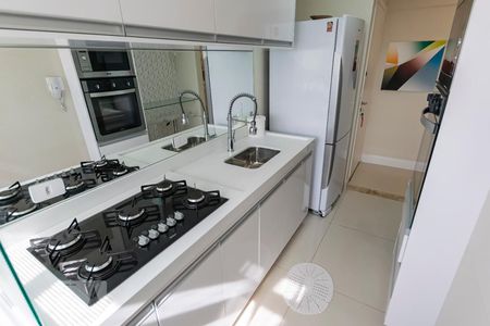 Apartamento à venda com 120m², 2 quartos e 2 vagas1o. Andar - Cozinha