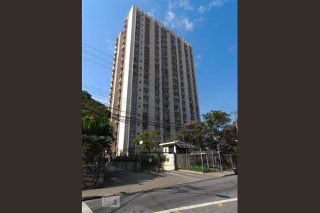 Apartamento à venda com 55m², 1 quarto e 1 vagaFachada