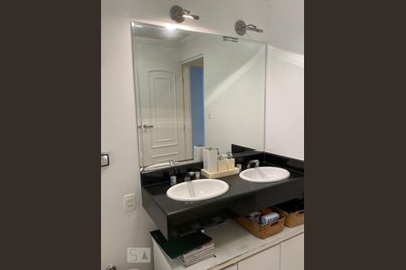 Apartamento para alugar com 160m², 3 quartos e 1 vagaBanheiro Social