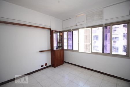 Sala de apartamento para alugar com 1 quarto, 40m² em Flamengo, Rio de Janeiro