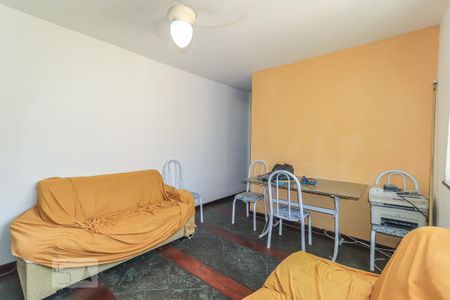 Sala de apartamento para alugar com 2 quartos, 55m² em Jacarepaguá, Rio de Janeiro