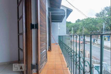 Casa para alugar com 80m², 2 quartos e 1 vagaSacada