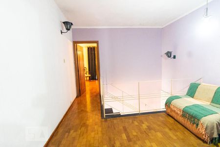 Hall dos dormitórios  de casa à venda com 3 quartos, 206m² em Vila Santa Teresa, Santo André