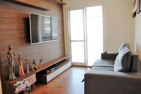 Apartamento para alugar com 70m², 2 quartos e 2 vagasSala