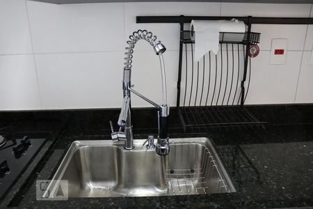 Apartamento para alugar com 70m², 2 quartos e 2 vagasCozinha- Torneira