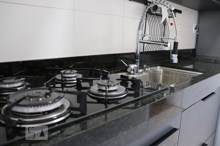 Apartamento para alugar com 70m², 2 quartos e 2 vagasCozinha