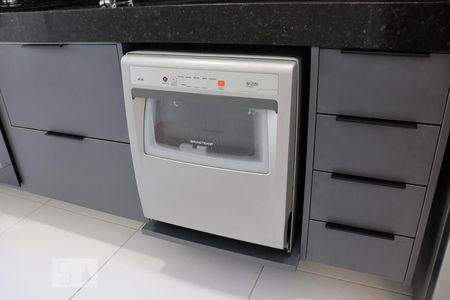 Apartamento para alugar com 70m², 2 quartos e 2 vagasCozinha