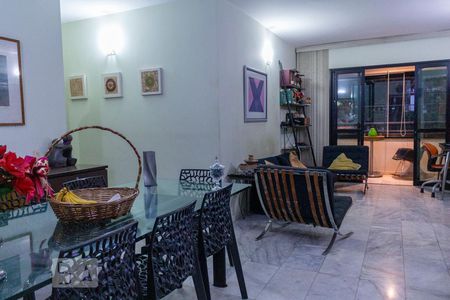 Salade Apartamento com 3 quartos, 105m² Vila Mariana